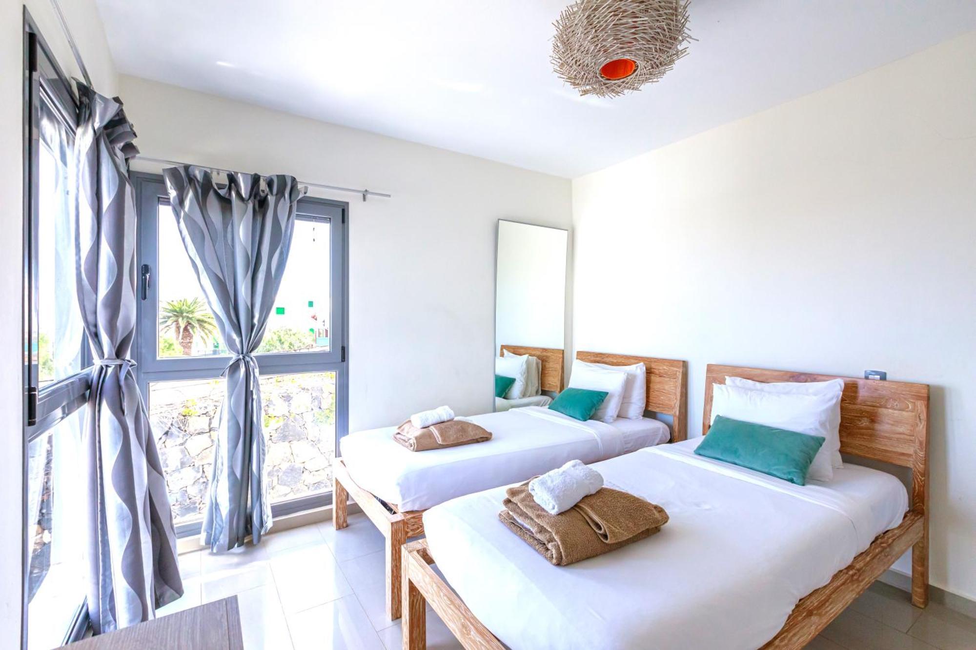 Luxus Villa Mit 5 Schlafzimmern, Heated Pool, Ps4, Fitnessraum Tabayesco Luaran gambar