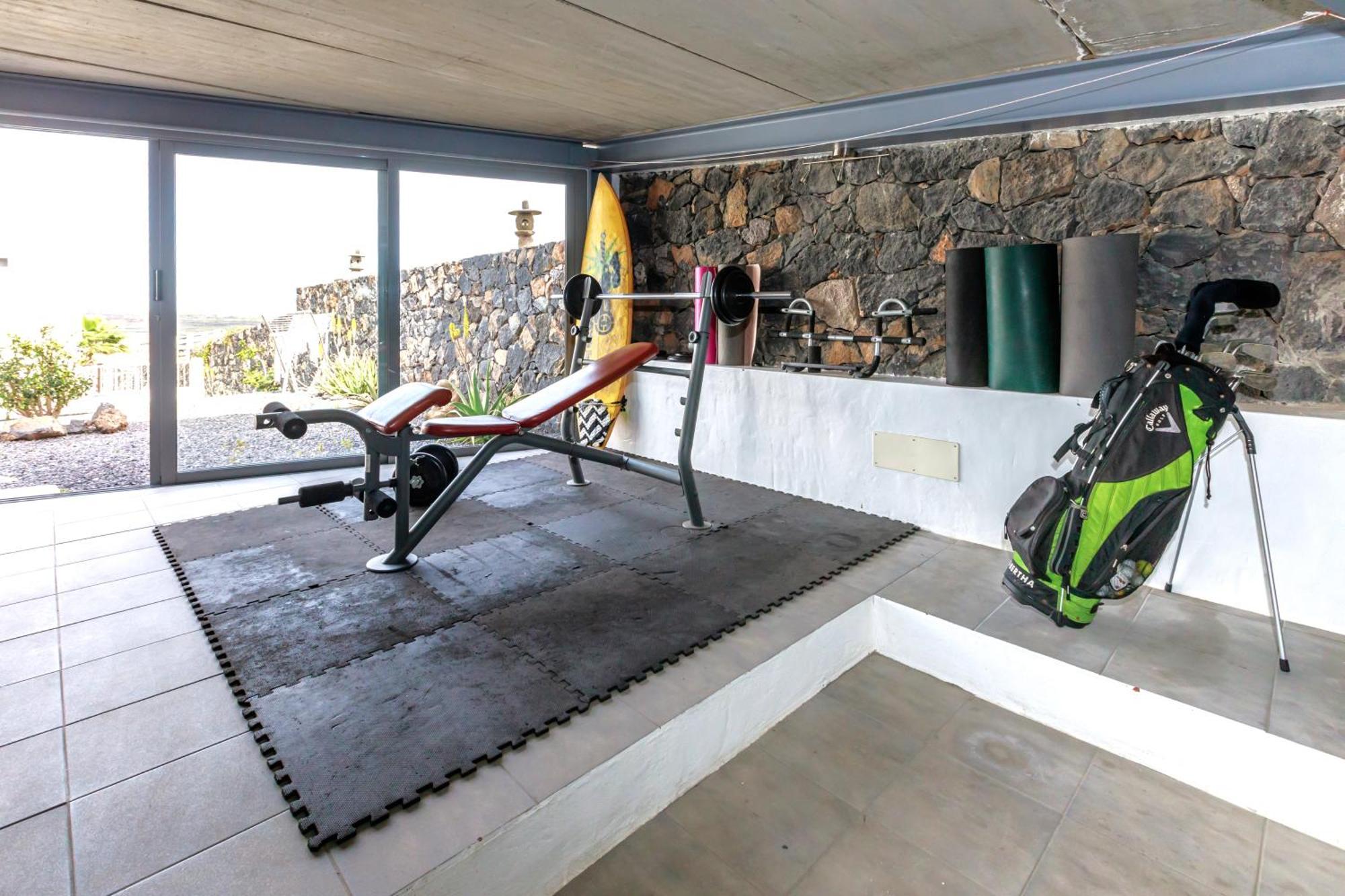 Luxus Villa Mit 5 Schlafzimmern, Heated Pool, Ps4, Fitnessraum Tabayesco Luaran gambar