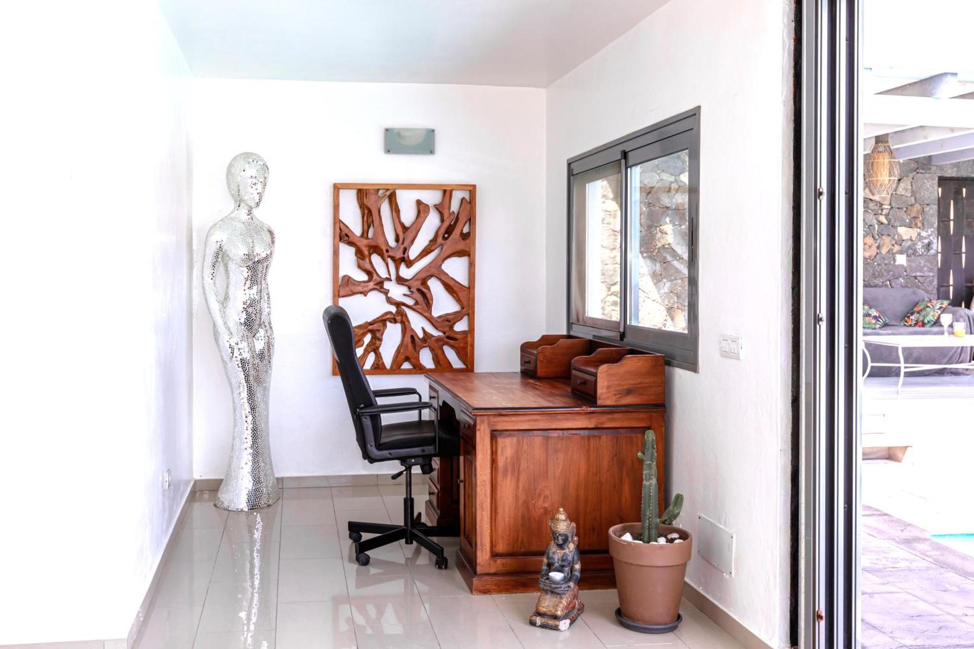 Luxus Villa Mit 5 Schlafzimmern, Heated Pool, Ps4, Fitnessraum Tabayesco Luaran gambar